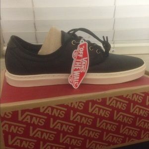 Black/white Vans Shoes