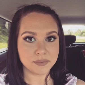 Meet your Posher, Raigan