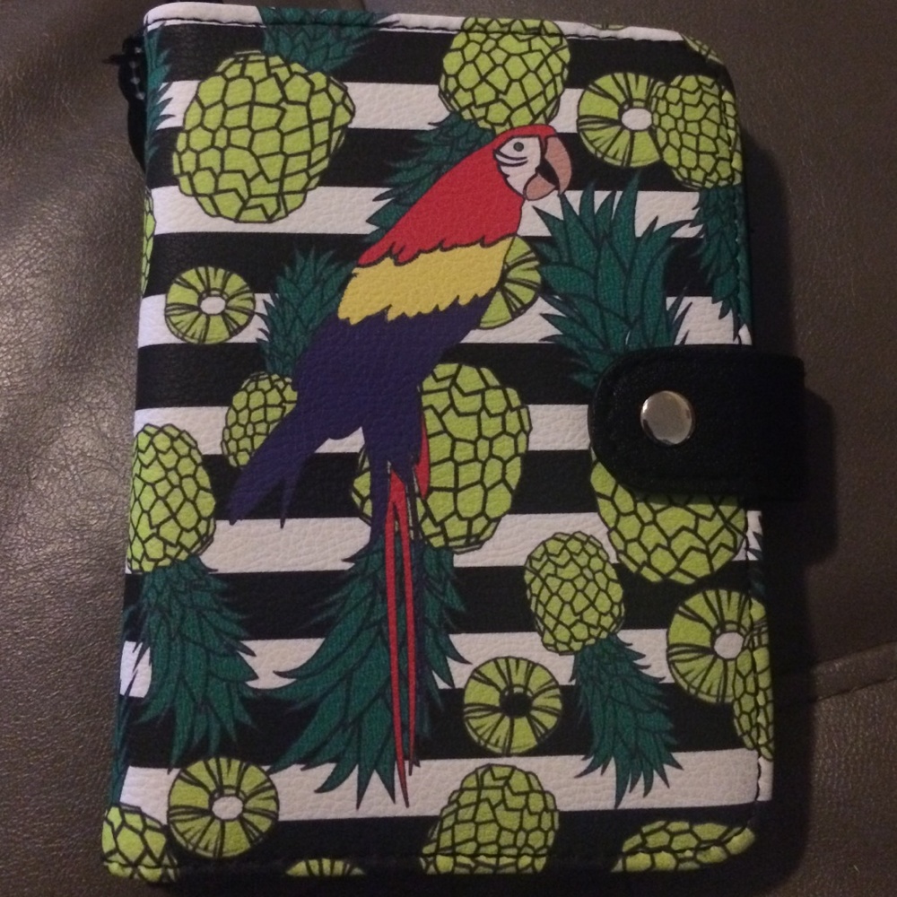 Passport holder with luggage tag