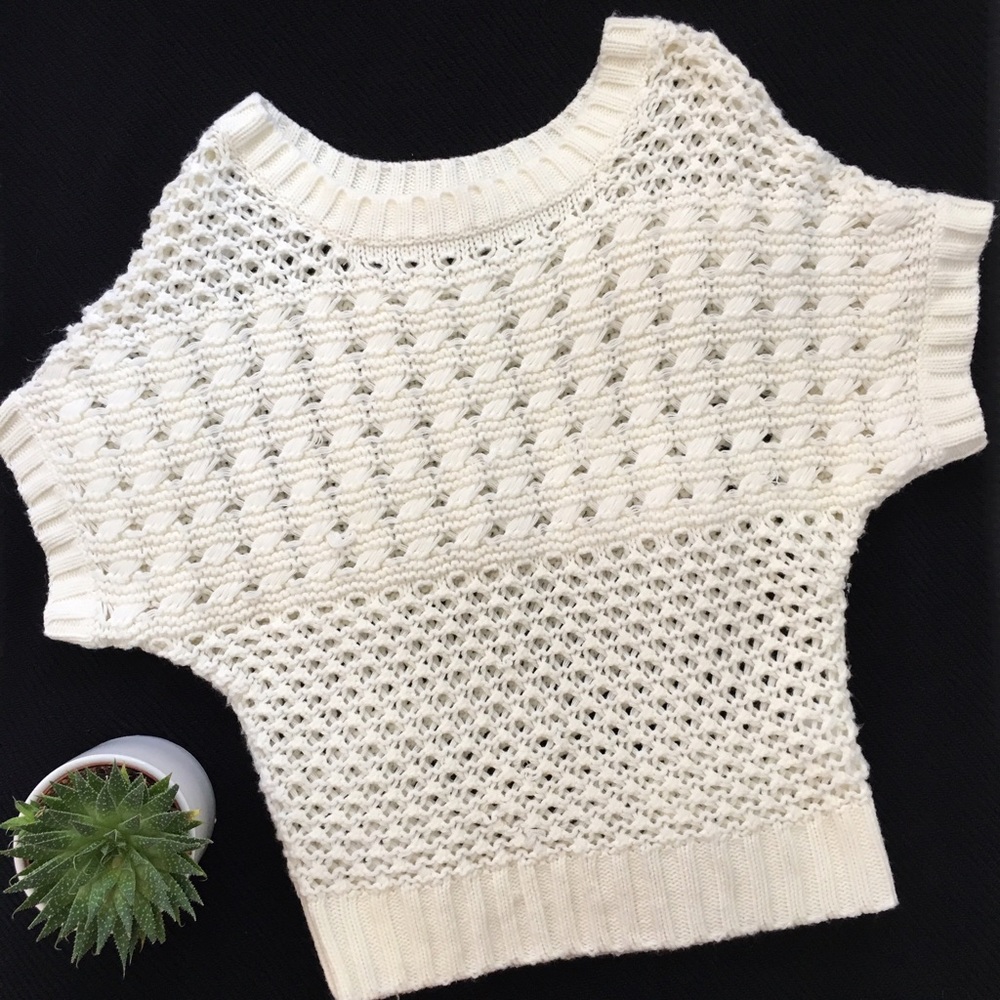 Oversize Caslon Short Sleeve Knit Sweater - Small