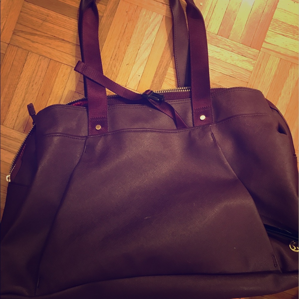 Lulu Lemon Om The Day gym bag