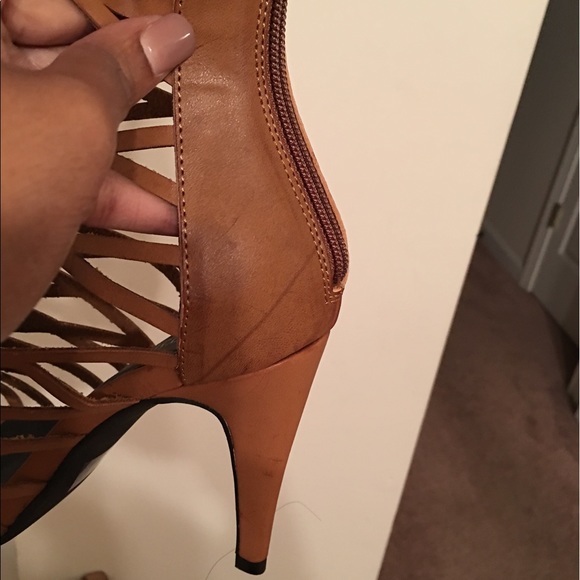 Ashley Stewart Cognac Gladiator sandals 11W - Picture 7 of 8