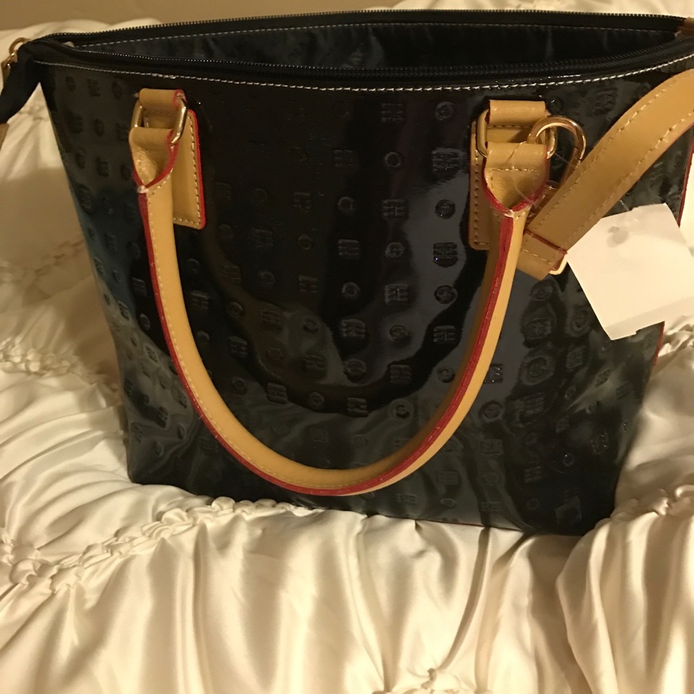 Designer Arcadia W(14) H (9))