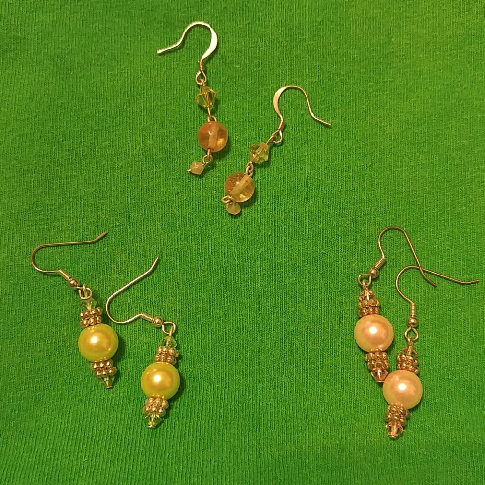 Dainty glass earrings