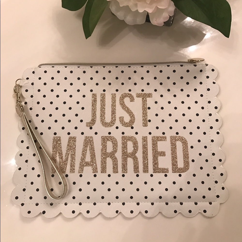 "Just Married" makeup pouch
