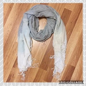 White & Gray Blanket Scarf