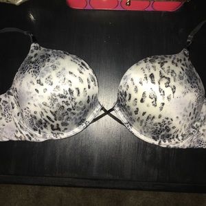 *FINAL PRICE* Victoria's Secret Bra