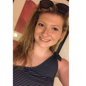 Meet your Posher, Kaylee