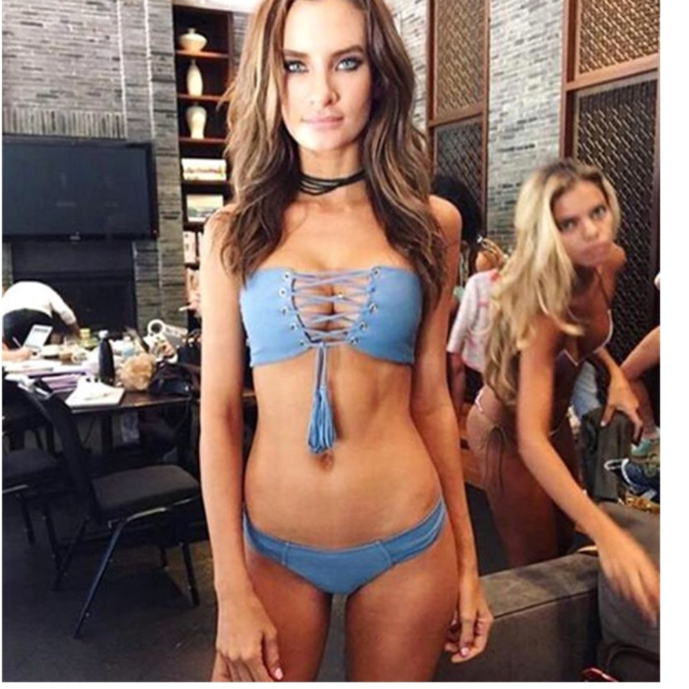 MUST GO  ‘Madelyn’ Light Blue strapless bandeau tie bikini - Picture 2 of 6