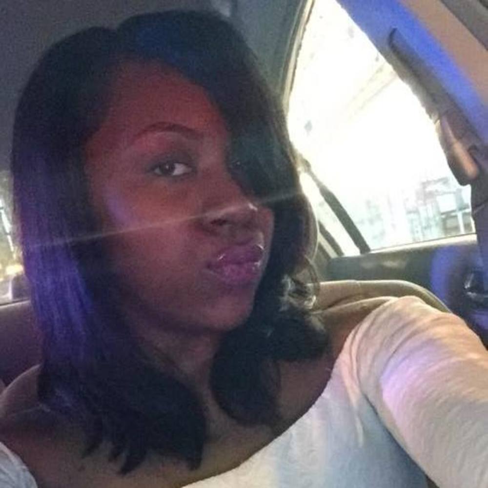 Meet your Posher, A'sunti