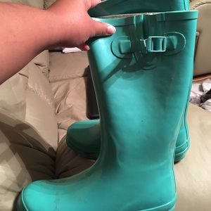 Tiffany blue rain boots