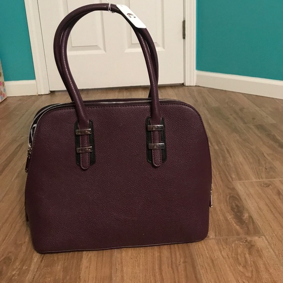 Charming Charlie Handbags - Charming Charlie's purse