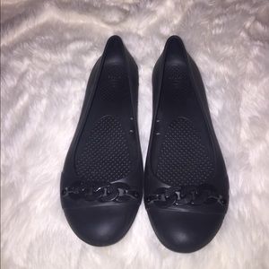 Black flats