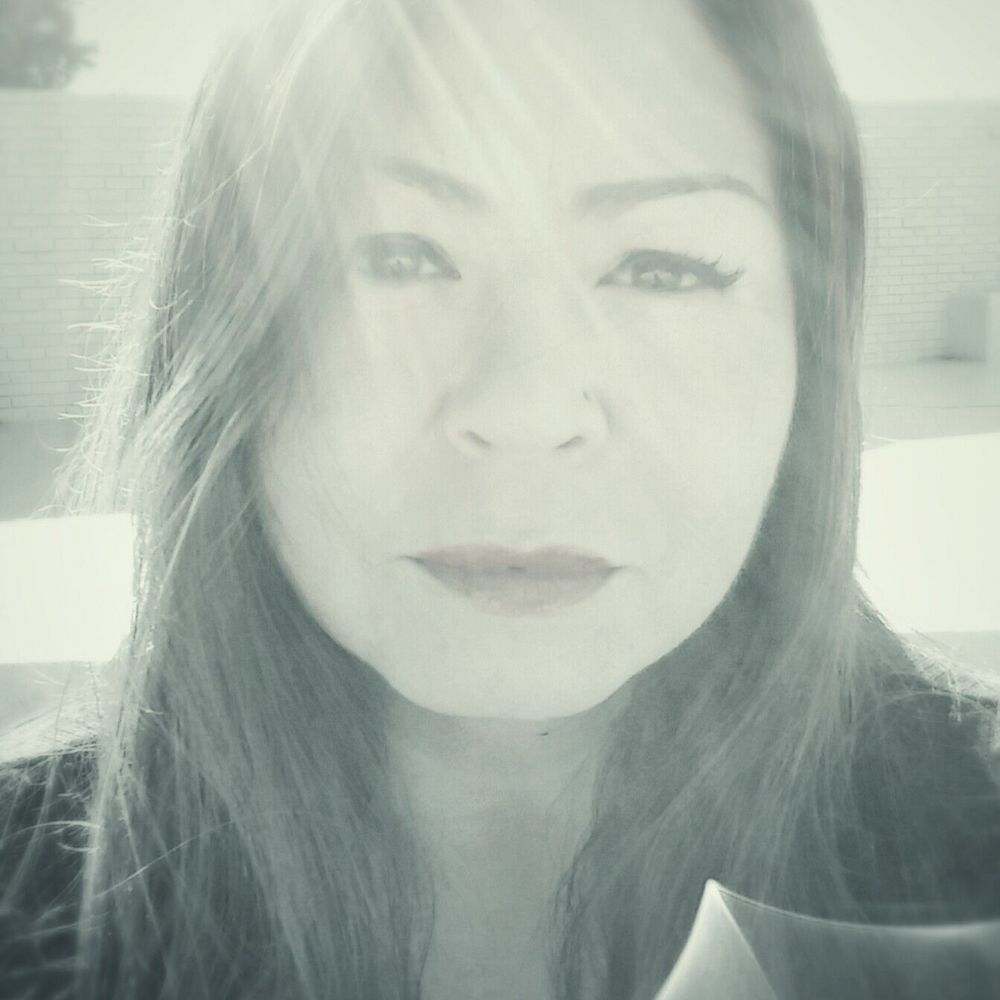 Meet your Posher, Naomi