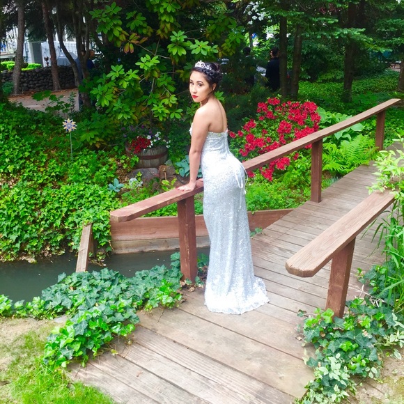 SEQUIN PROM DRESS!!! - Picture 2 of 3