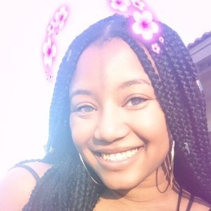 Meet your Posher, Rainah