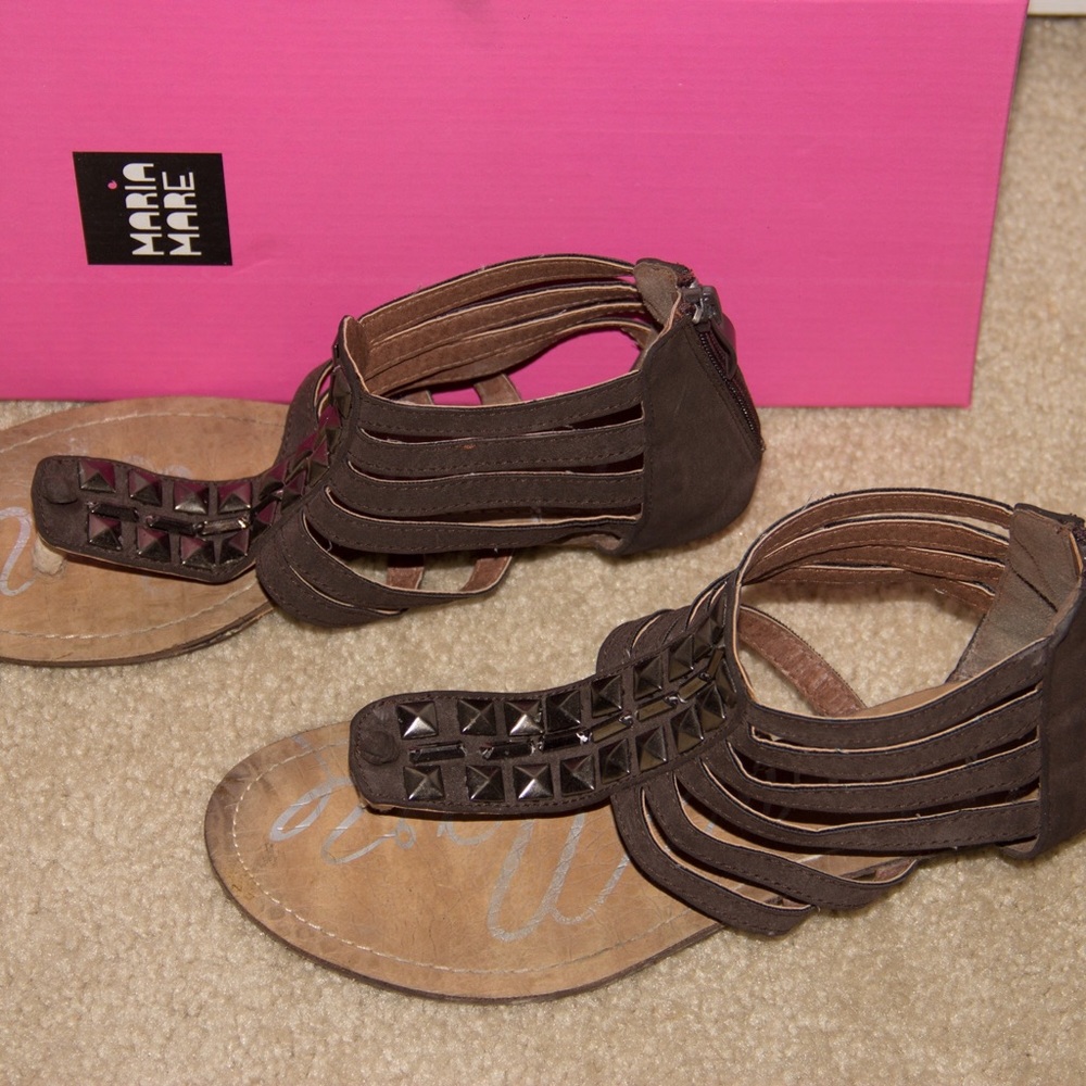 Maria Mare Pyramid Studded Gladiator Sandals Thong Wedge Sandals