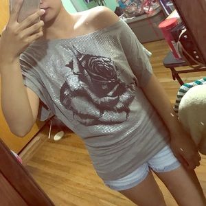 Preloved SMALL gray off shoulder top 🖤