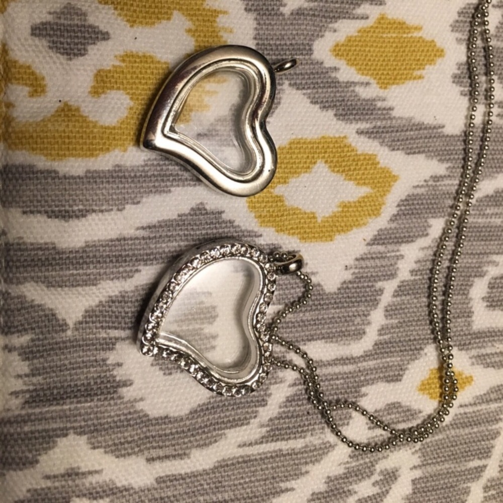 Memory Locket Options - Picture 2 of 2