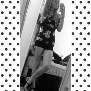 Meet your Posher, Katt caitlyn