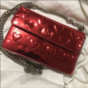 🎉HP🎊 Marc Jacobs hearts mini crossbody