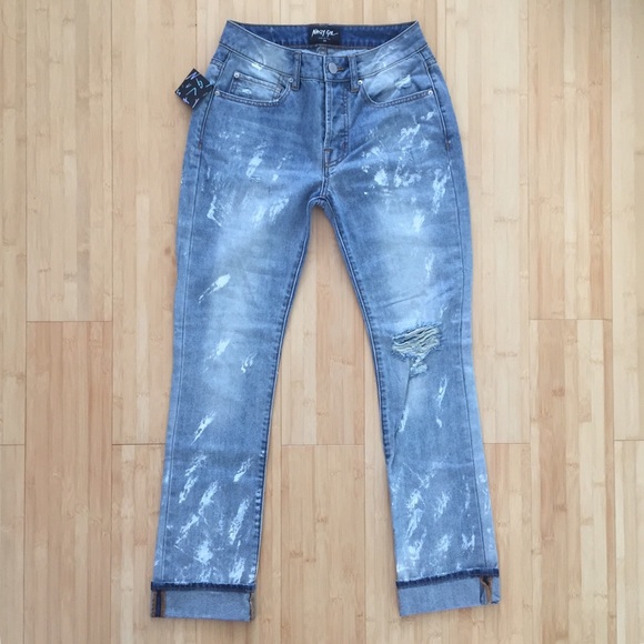 Paint Splattered Boyfriend Jeans - Picture 5 of 6