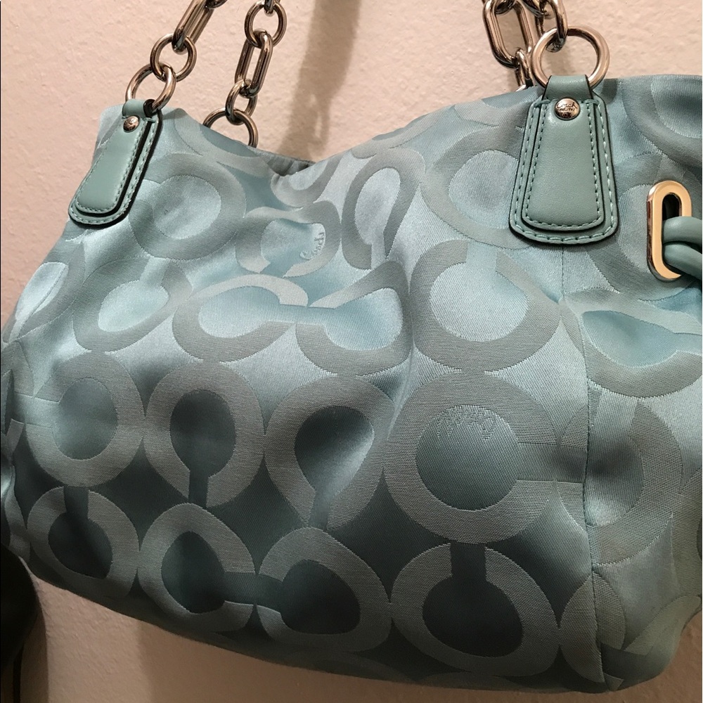 Authentic Tiffany blue COACH signature C's purse - Picture 6 of 8