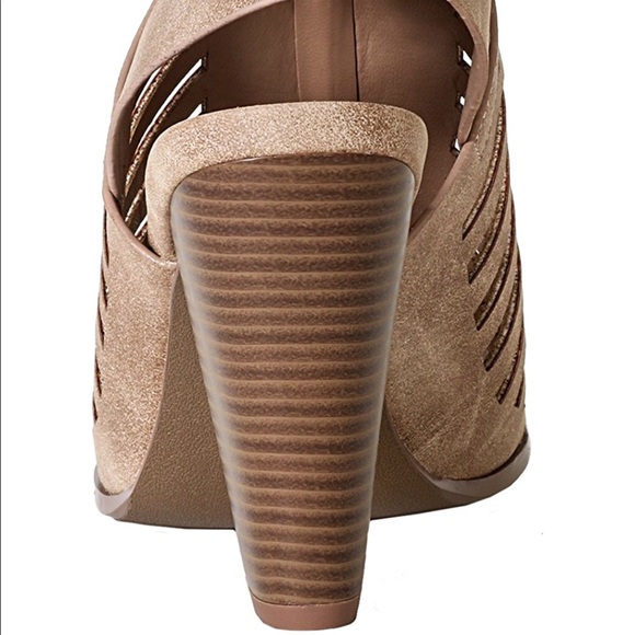 Taupe beige summer heels ❤️ - Picture 4 of 4