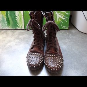 Steve Madden Leather Boots