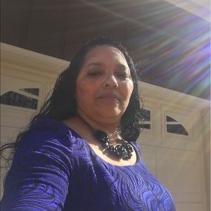 Meet your Posher, Joyce