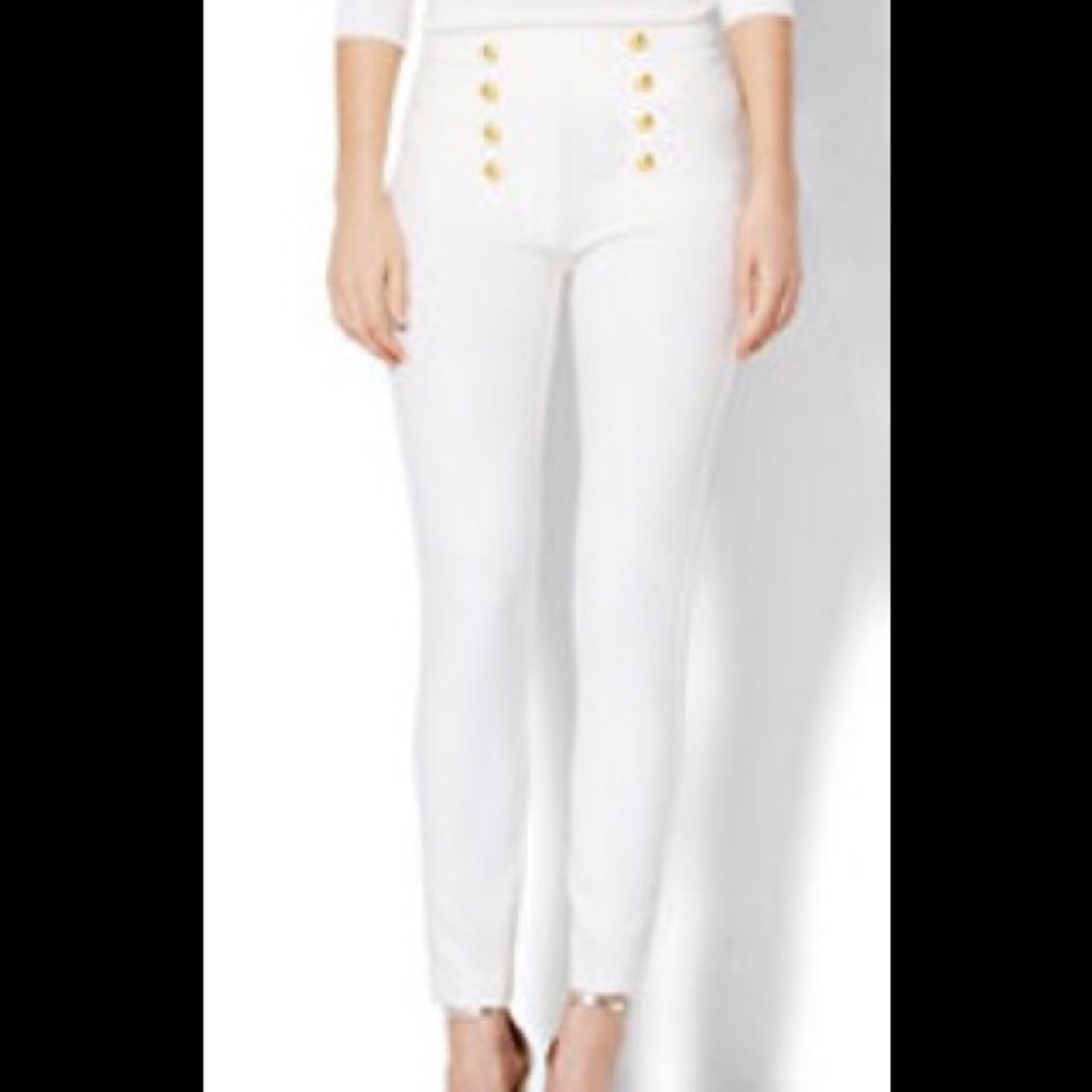 Never worn - Gold Buttoned Slim Fit White Pants