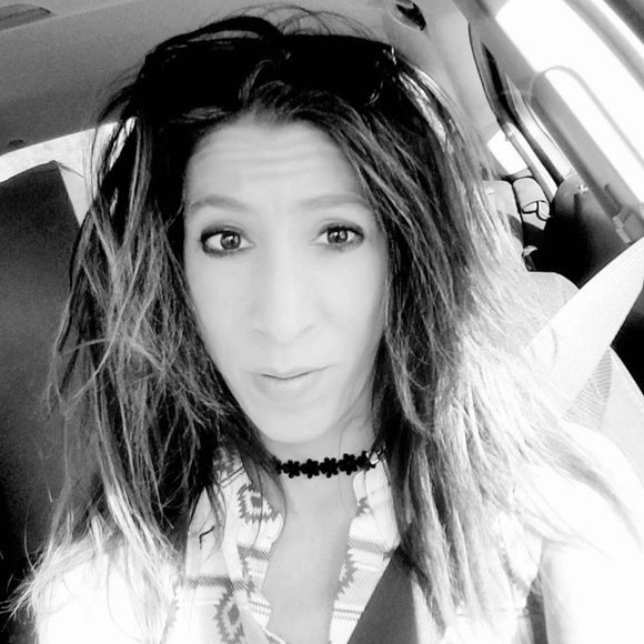 Meet your Posher, Christine - Picture 1 of 1