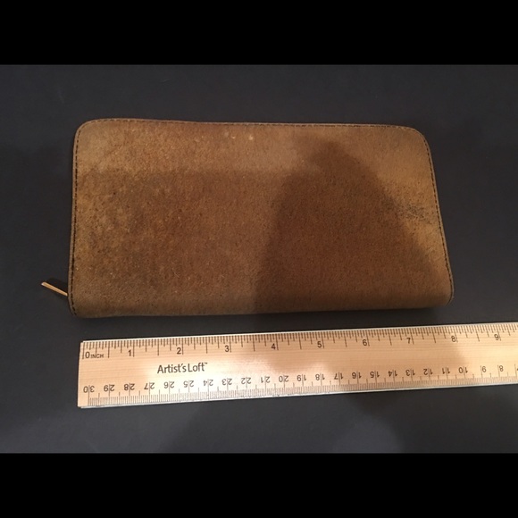 MICHAEL KORS WALLET AUTHENTIC DISTRESSED SUEDE - Picture 3 of 4