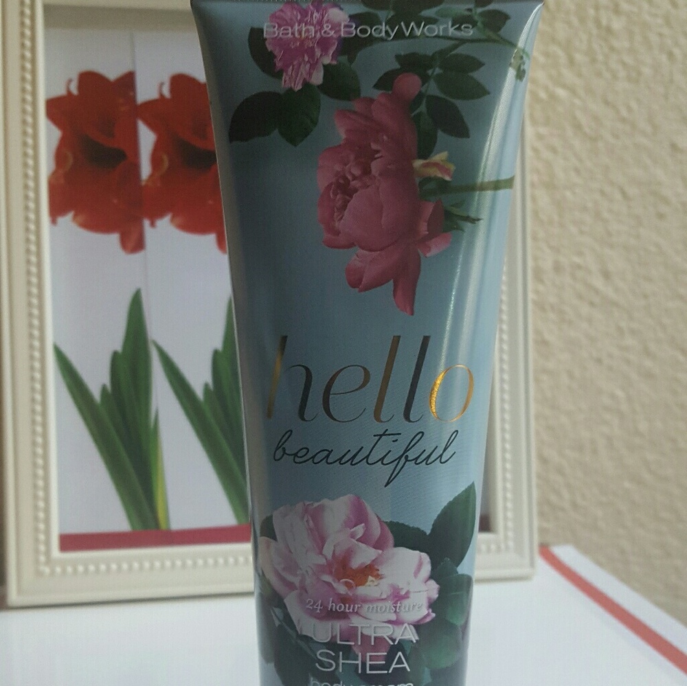 Bath & Body Works Hello Beautiful lotion