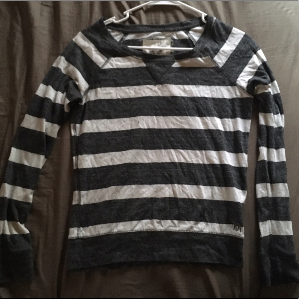 Abercrombie & Fitch Grey and White Striped Top