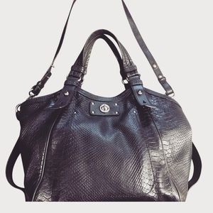 Marc by Marc Jacobs blk leather satchel.