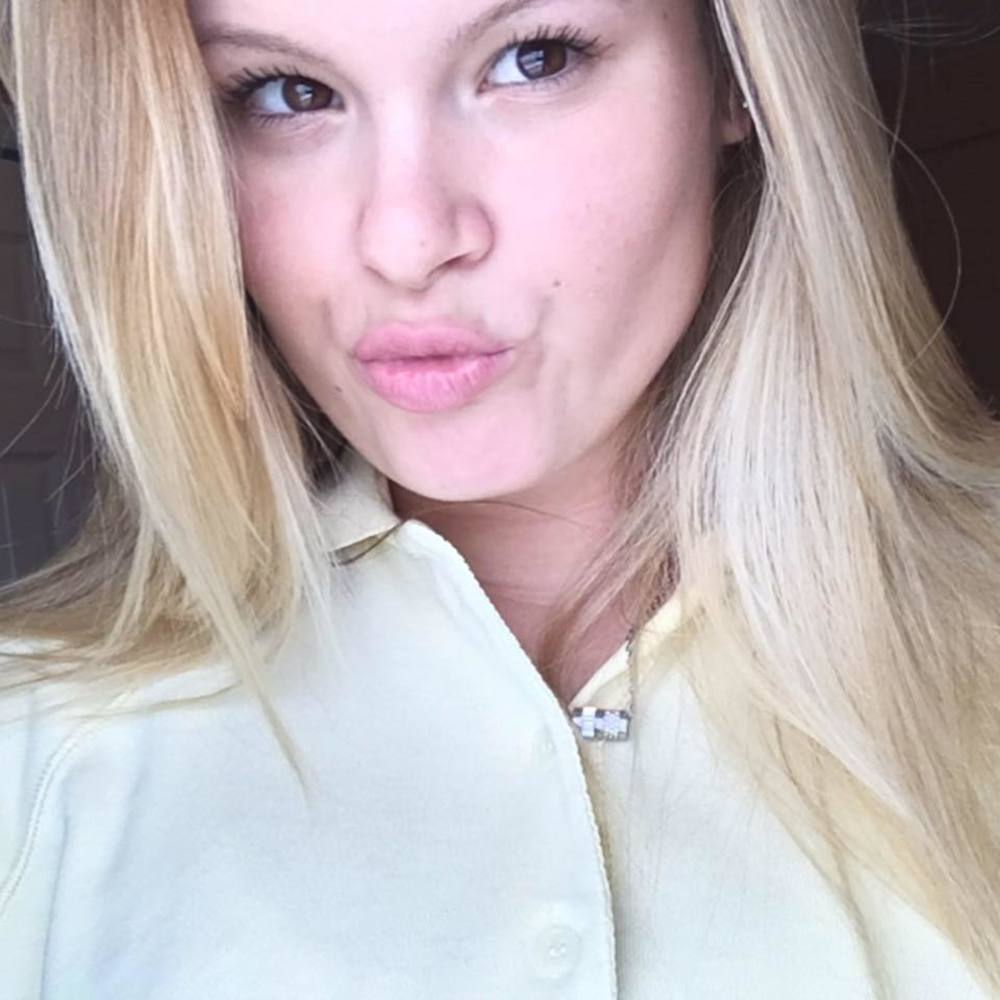 Meet your Posher, Amber