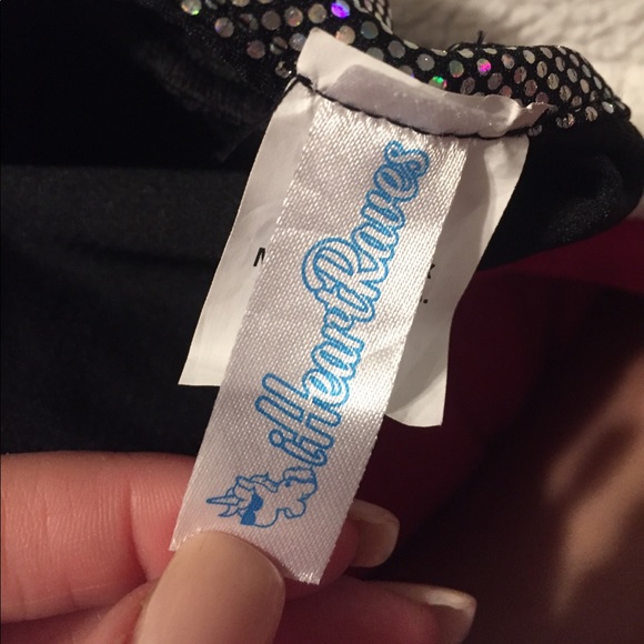 Iheart raves sparkly bodysuit - Picture 4 of 4