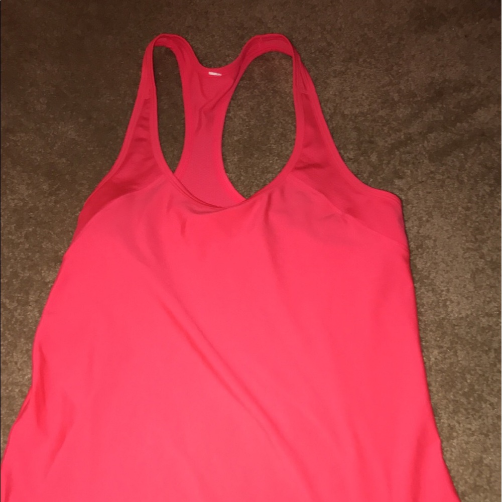 Women's UA workout tank