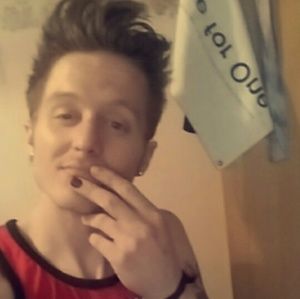 Meet your Posher, Corey