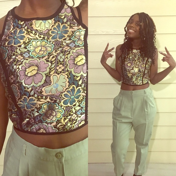 Metallic Floral Crop Top - Picture 1 of 4