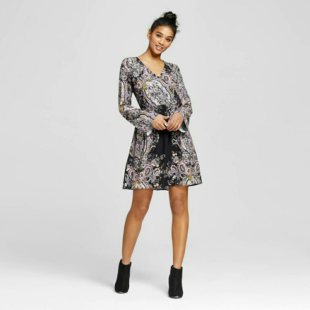 Bell sleeve boho pattern dress