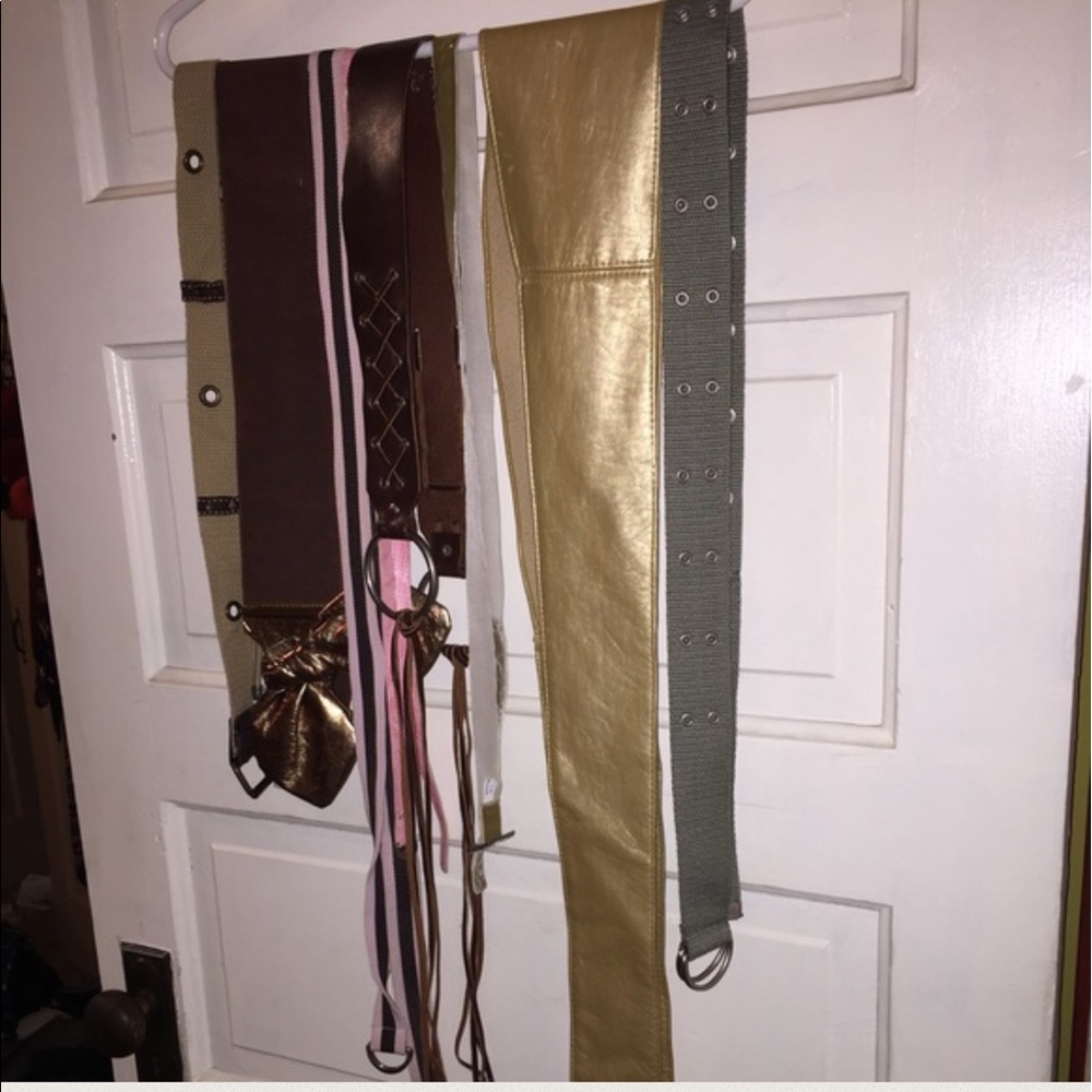 Wide gold belt
