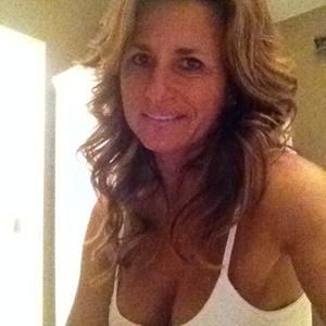 Meet your Posher, Karin