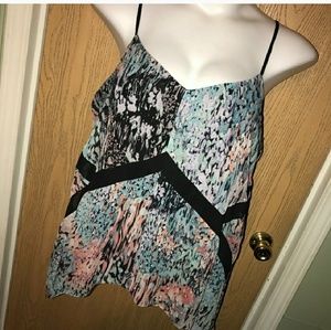 Abstract,  flowy beautiful tank!