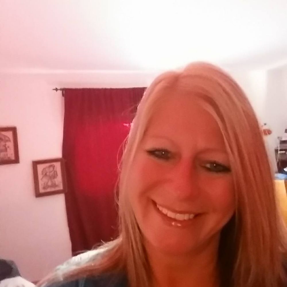 Meet your Posher, Leanne