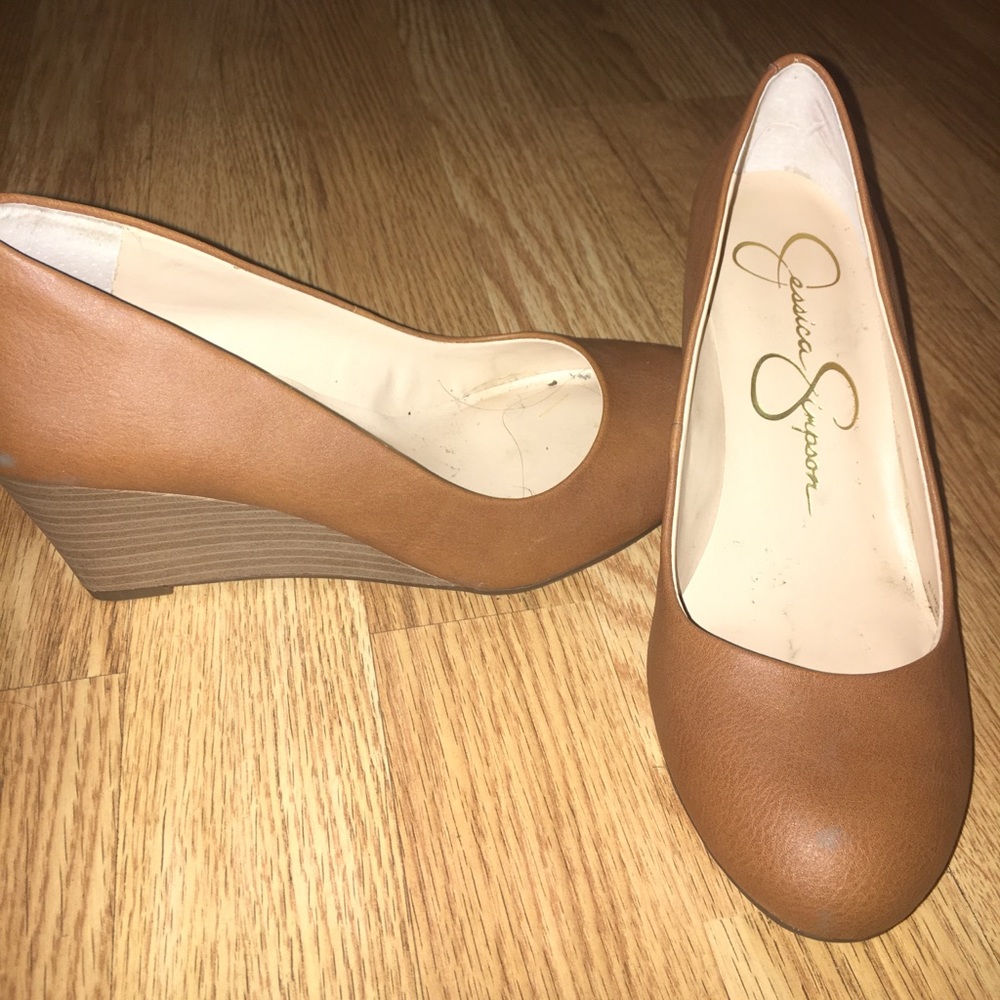 Jessica Simpson wedges