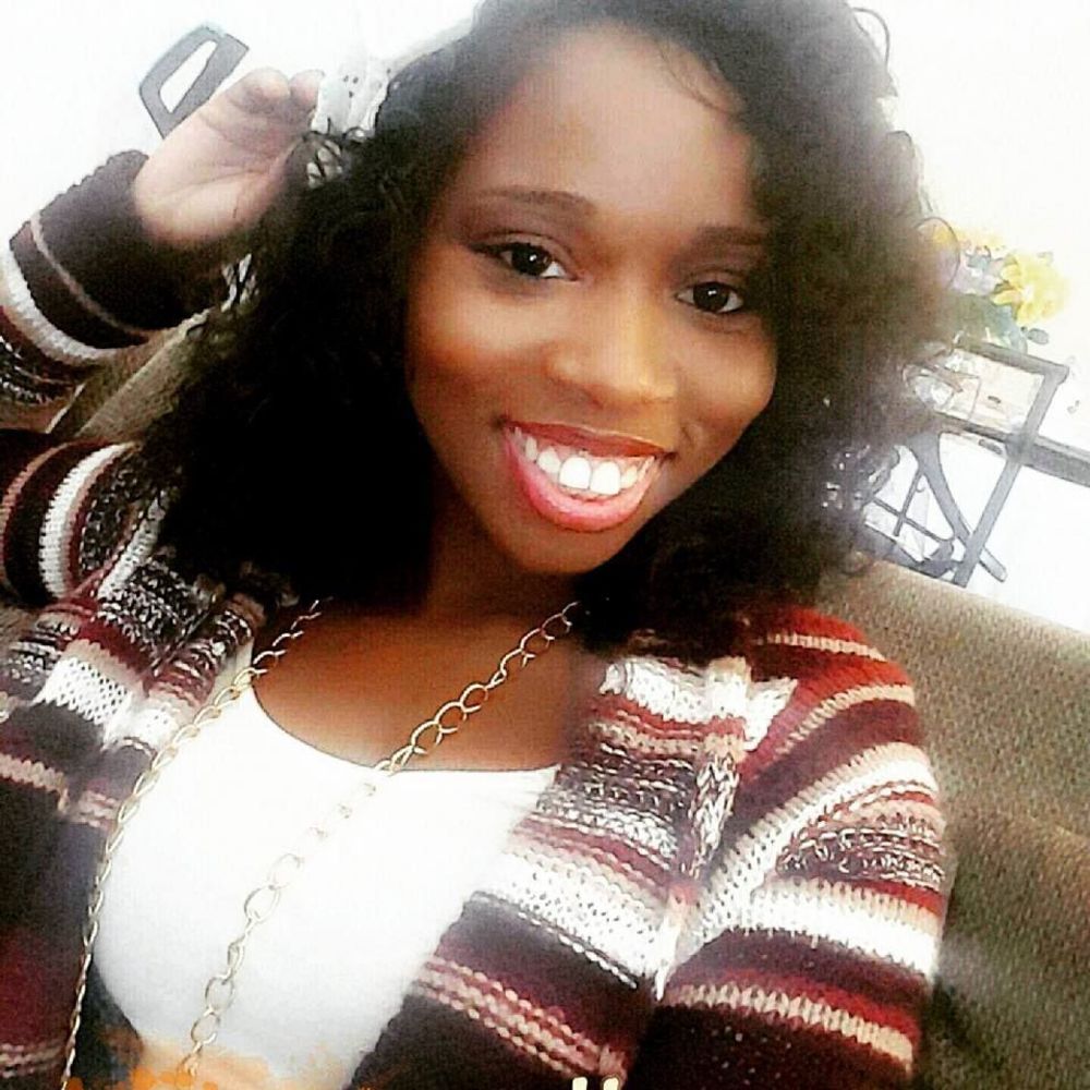 Meet your Posher, Jasmine