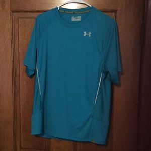 Under Armour tshirt men's medium