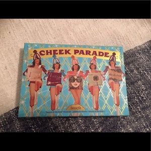 Benefit Cheek Parade blush kit